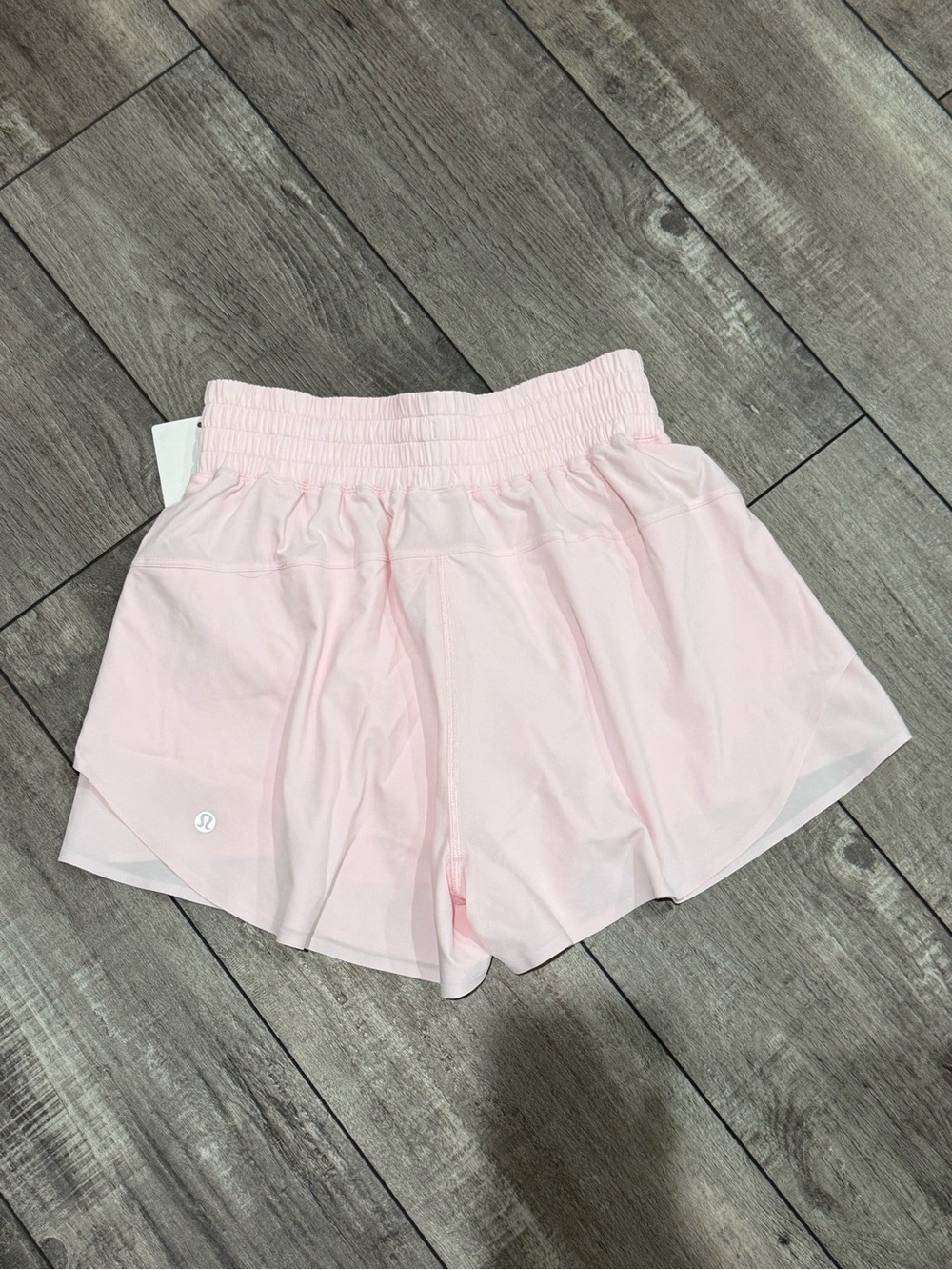 NWT Lululemon Shake it Out High Rise Short 2.5” - Size XS Pink Peral